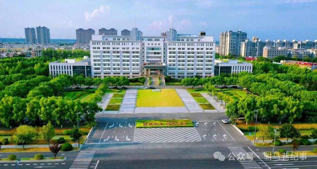 洪泽区政府大楼.jpg